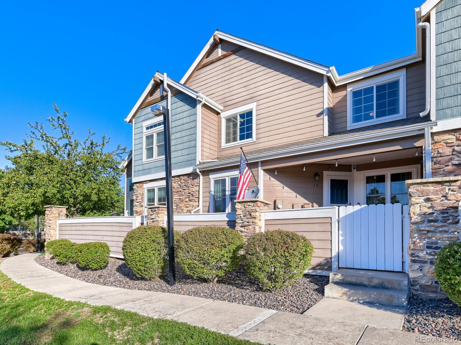 13227 Holly St, Thornton, CO 80241 photo