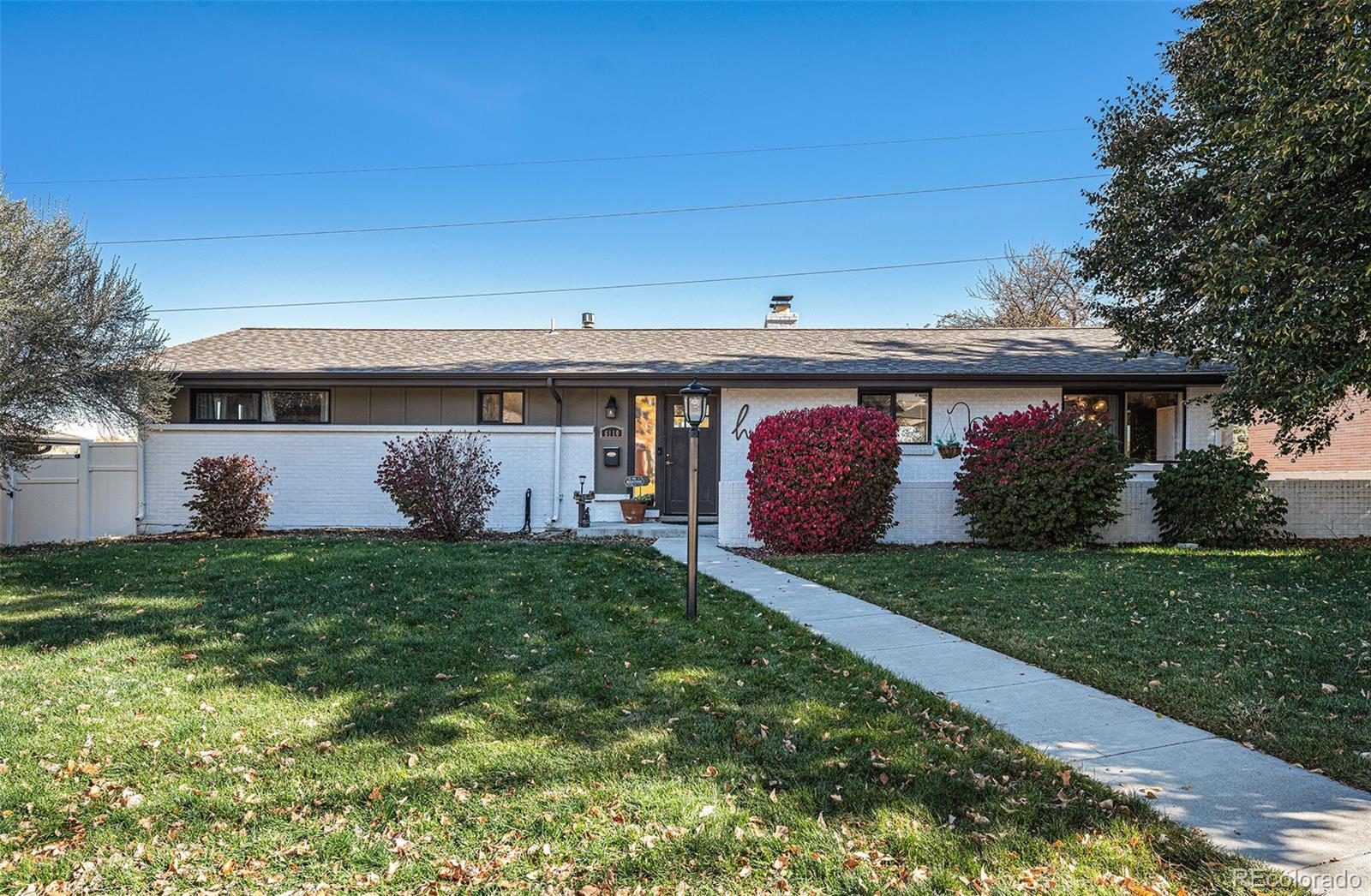 6110 S Southwood Dr, Centennial, CO 80121 photo