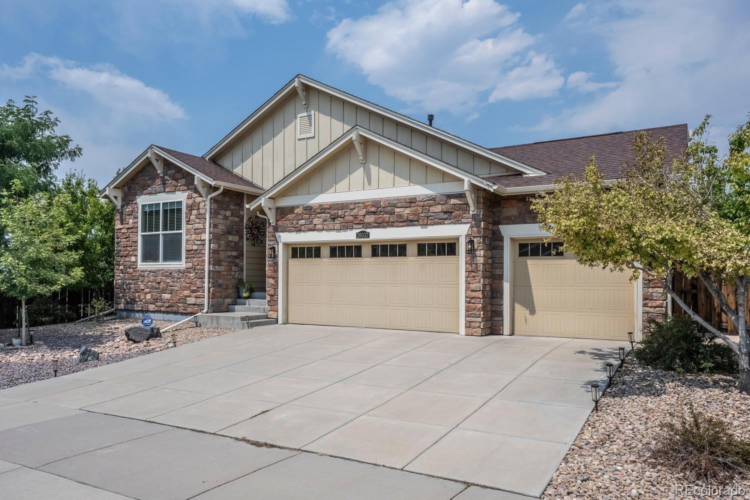 26037 Ellsworth Pl, Aurora, CO 80018