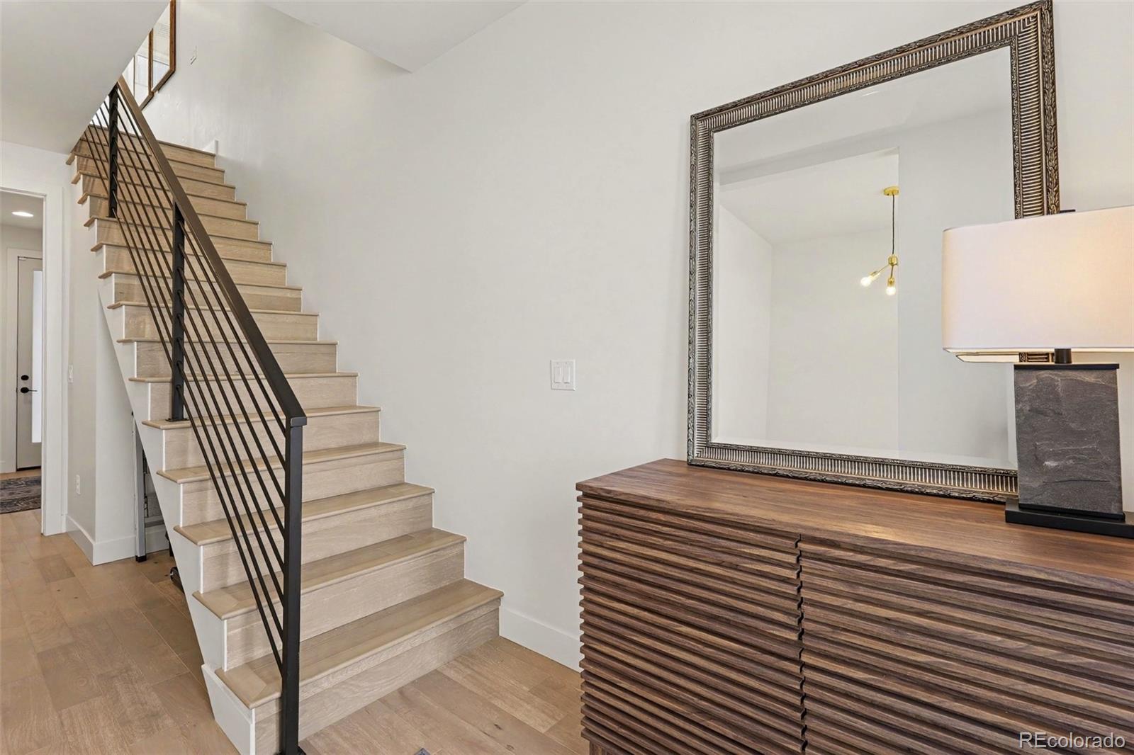 2578 S Broadway Ave, Denver, CO 80210 photo