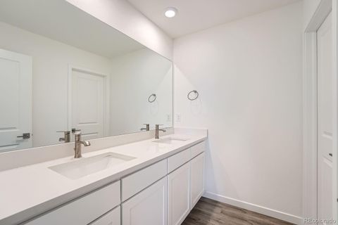 Townhouse in Aurora CO 1280 S Algonquian Street 9.jpg