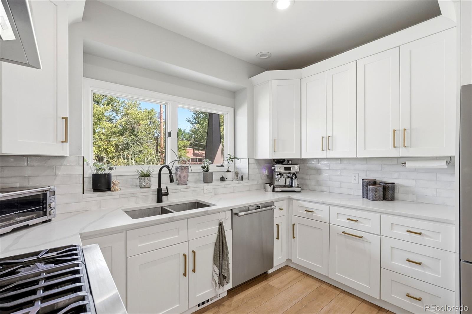 434 E Lake Pl, Littleton, CO 80121 photo