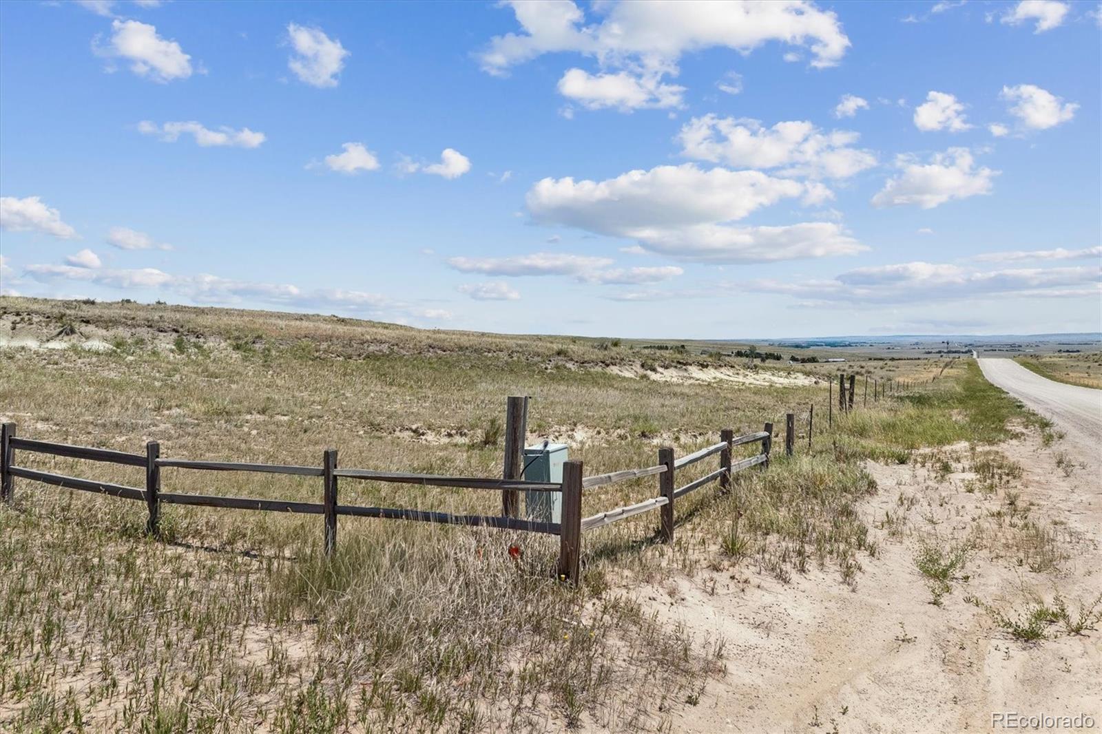 16505 Warriors Path Dr, Peyton, CO 80831 photo