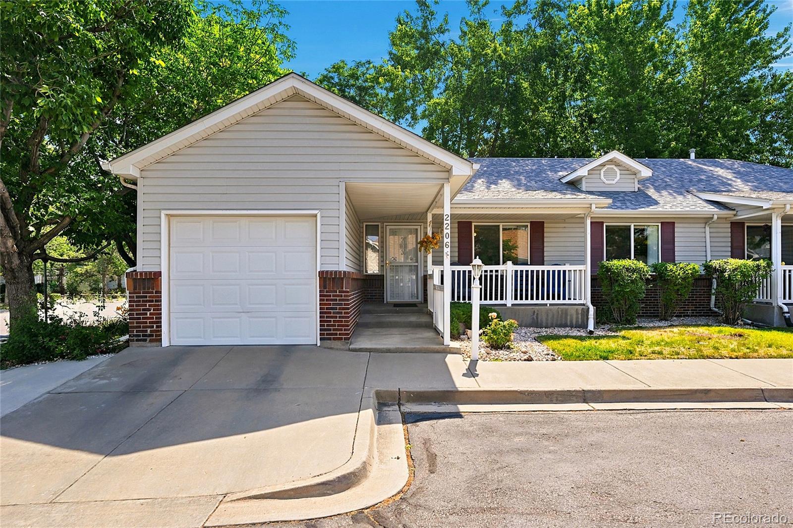 2206 Iola St, Aurora, CO 80014