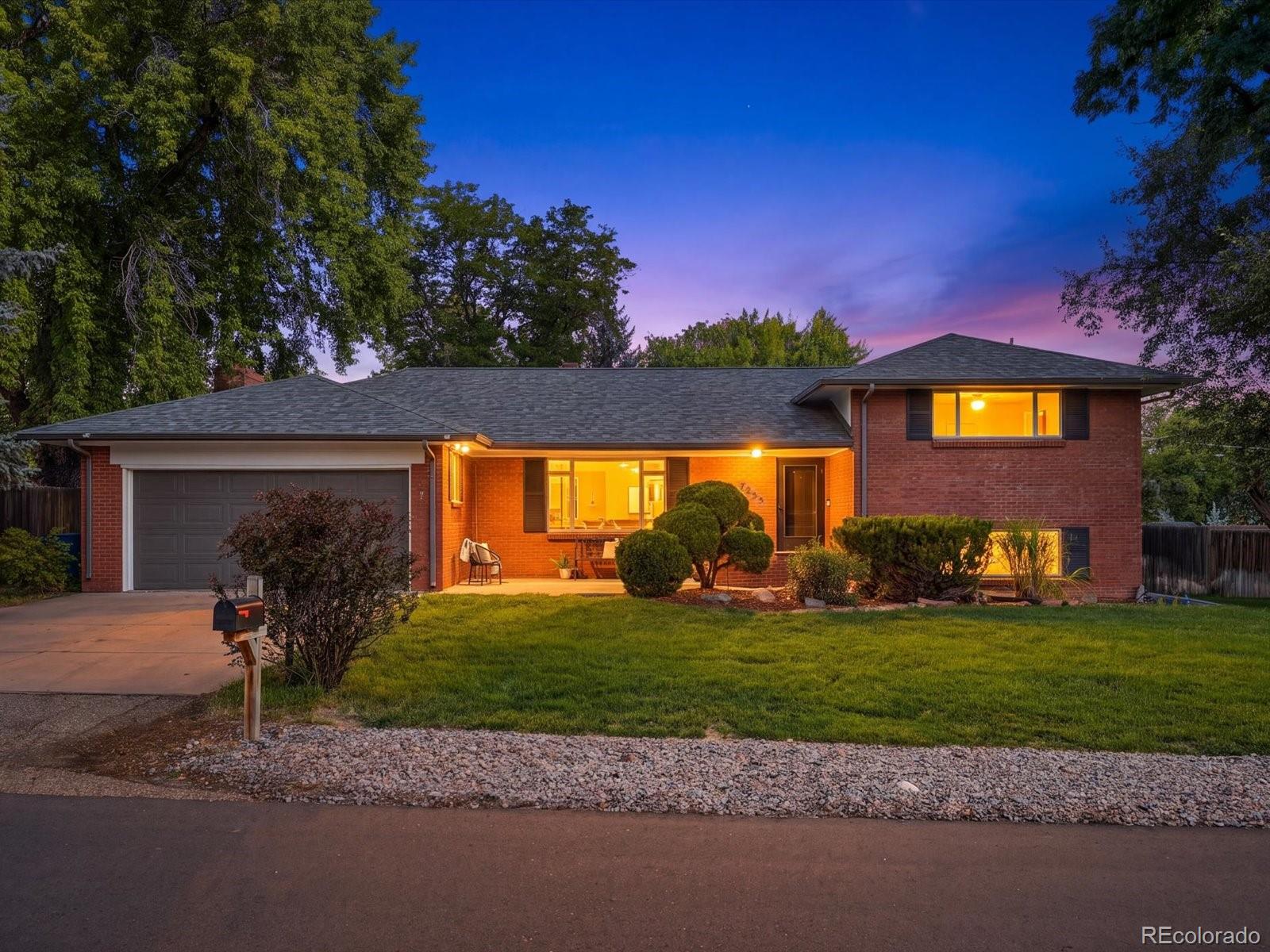 7255 8 Ave, Denver, CO 80214