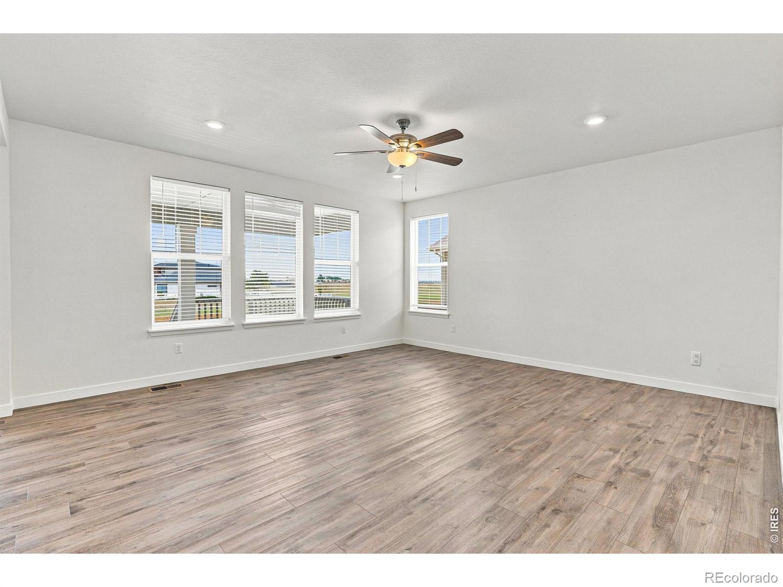 3101 E 163 Pl, Thornton, CO 80602 photo