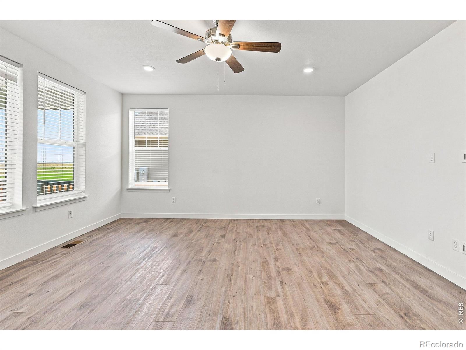 3101 E 163 Pl, Thornton, CO 80602 photo