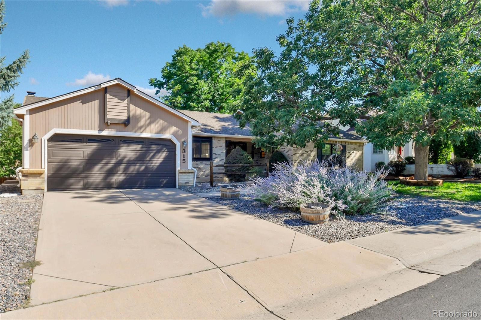 315 W Davies Ave, Littleton, CO 80120 photo