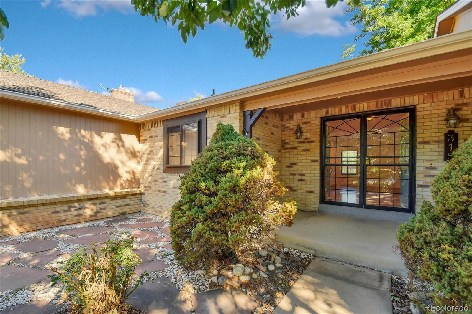 315 W Davies Ave, Littleton, CO 80120 photo