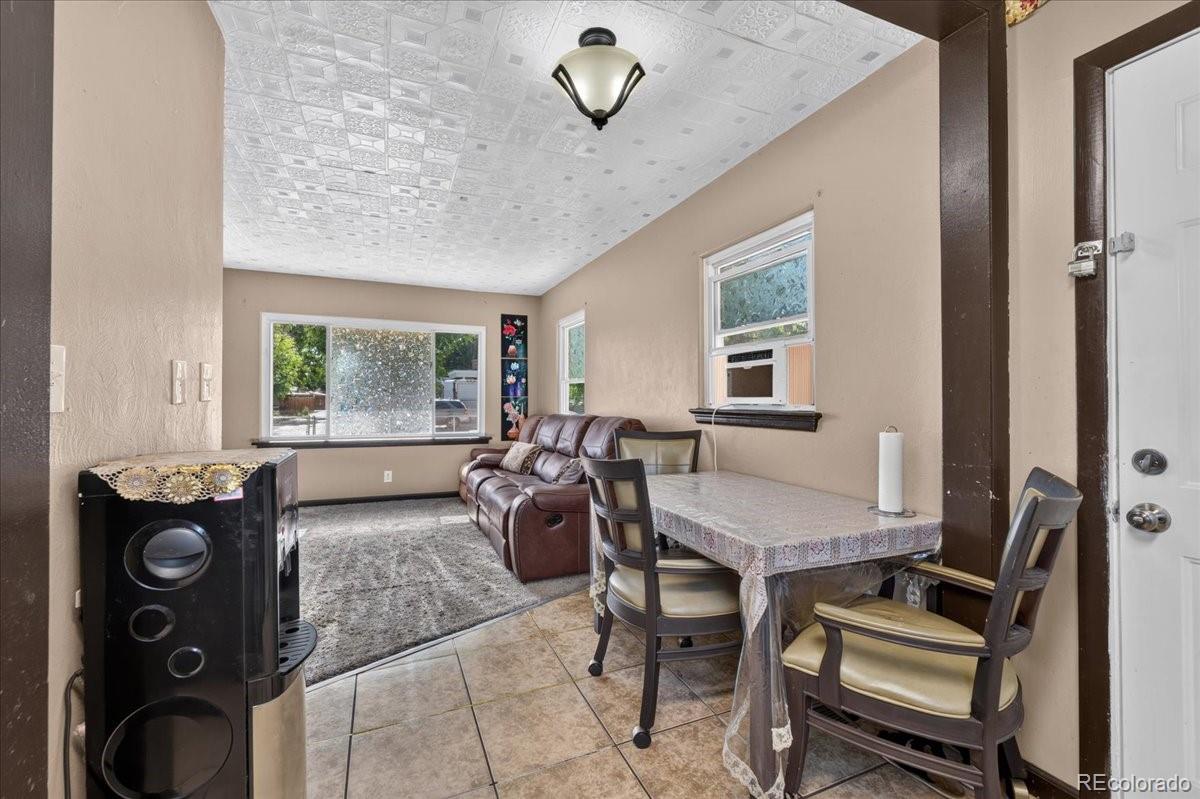 1725 Dayton St, Aurora, CO 80010 photo