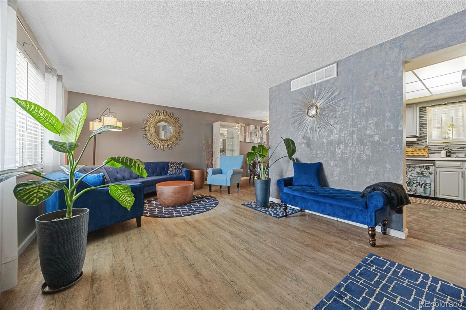4725 Topeka Ct, Denver, CO 80239 photo