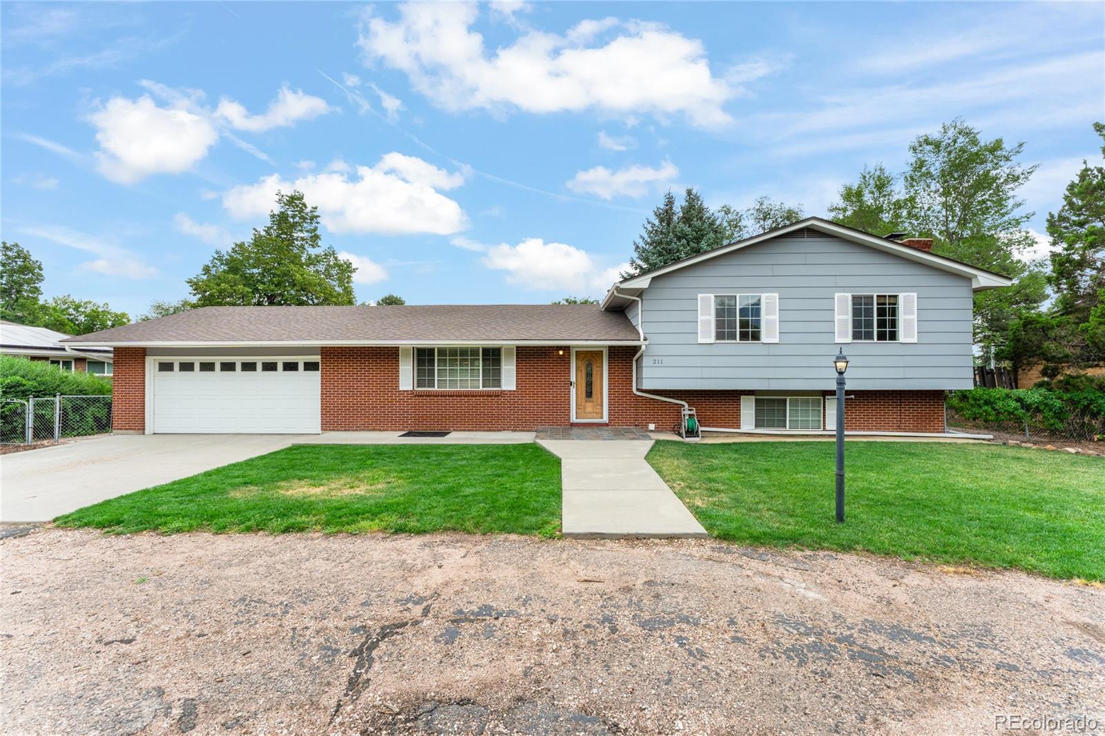 211 Westcott Ave, Colorado Springs, CO 80906 photo