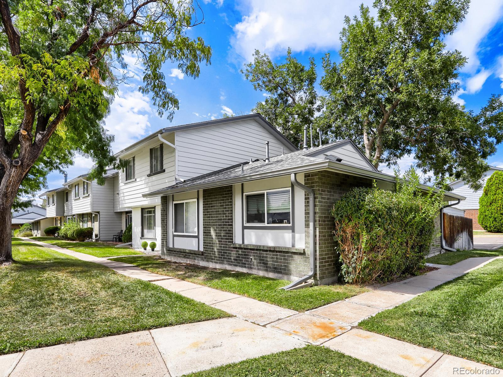12646 E Kansas Pl, Aurora, CO 80012 photo