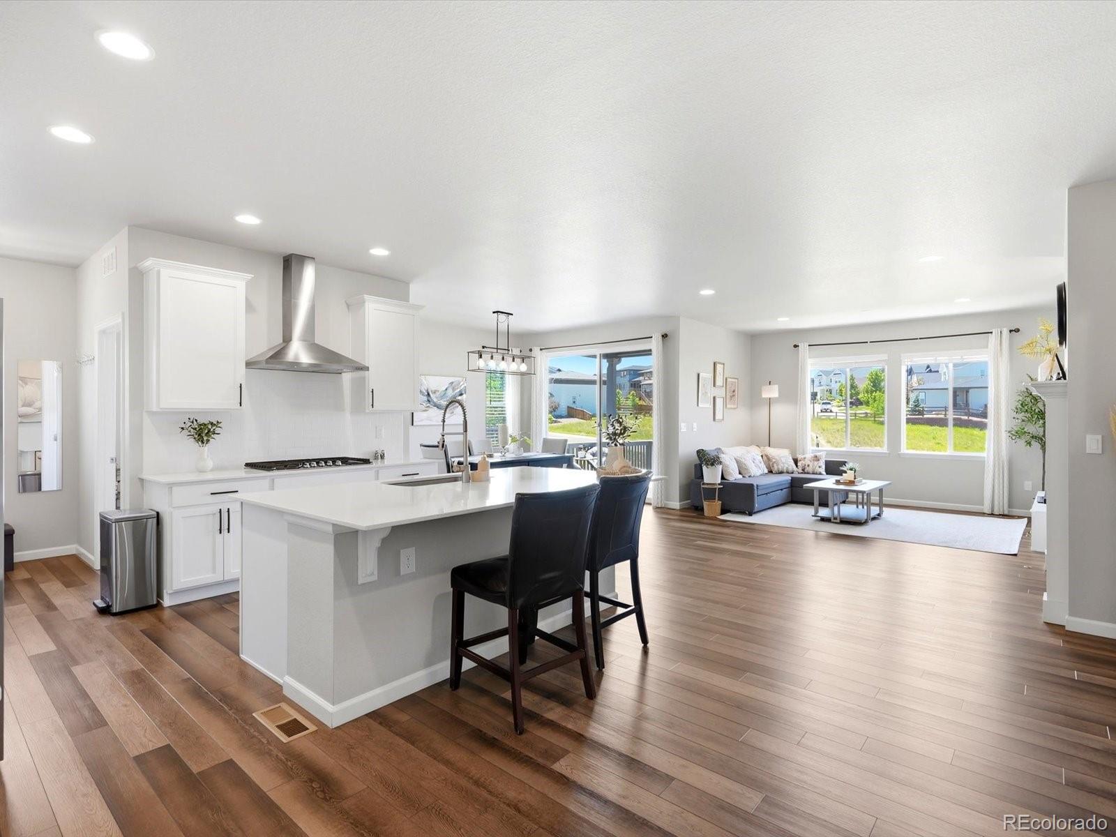 6664 Merrimack Dr, Castle Pines, CO 80108 photo