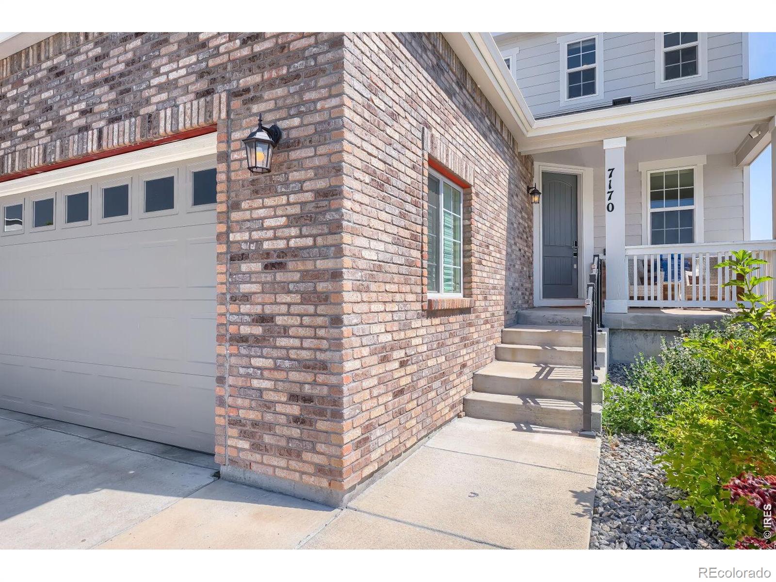 7170 S Uriah St, Aurora, CO 80016 photo