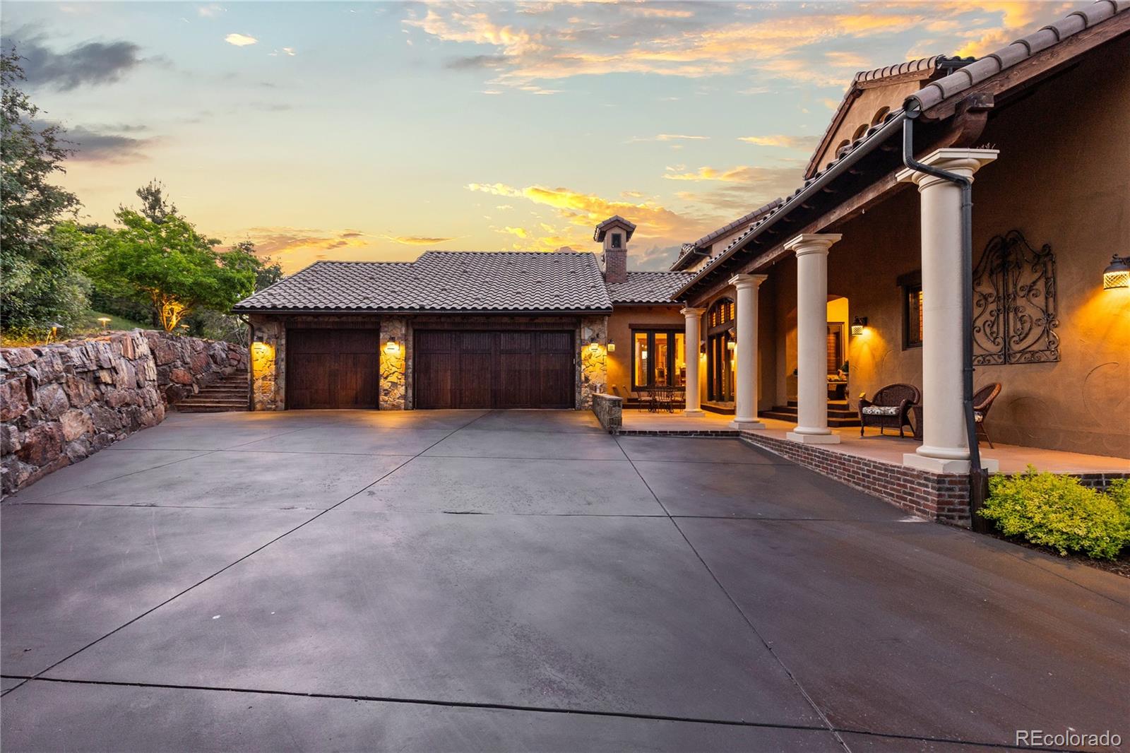 8245 Raphael Ln, Littleton, CO 80125 photo