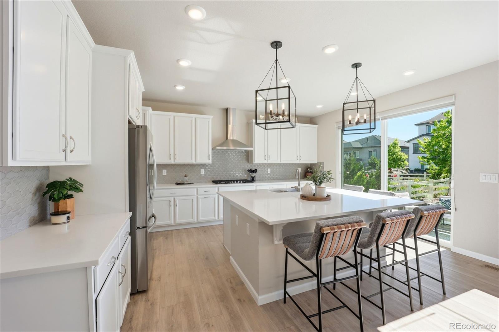 7240 S White Crow Way, Aurora, CO 80016 photo