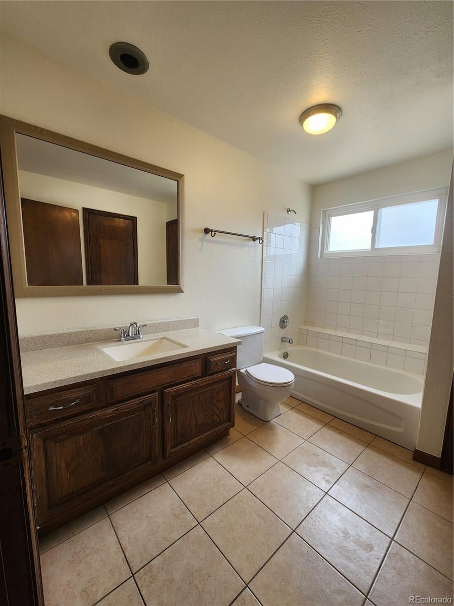 5852 W 75 Pl, Arvada, CO 80003 photo
