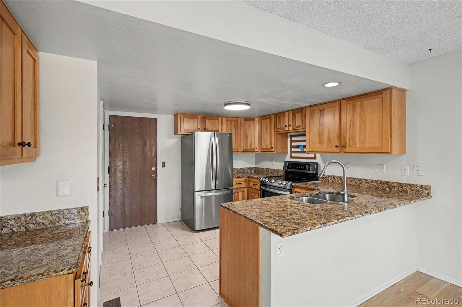 4853 S Hoyt St, Littleton, CO 80123 photo