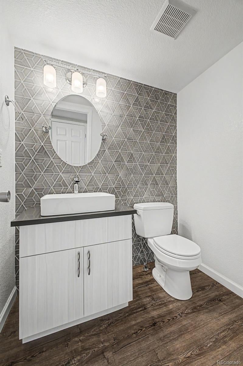 9833 Jasper St, Commerce City, CO 80022 photo