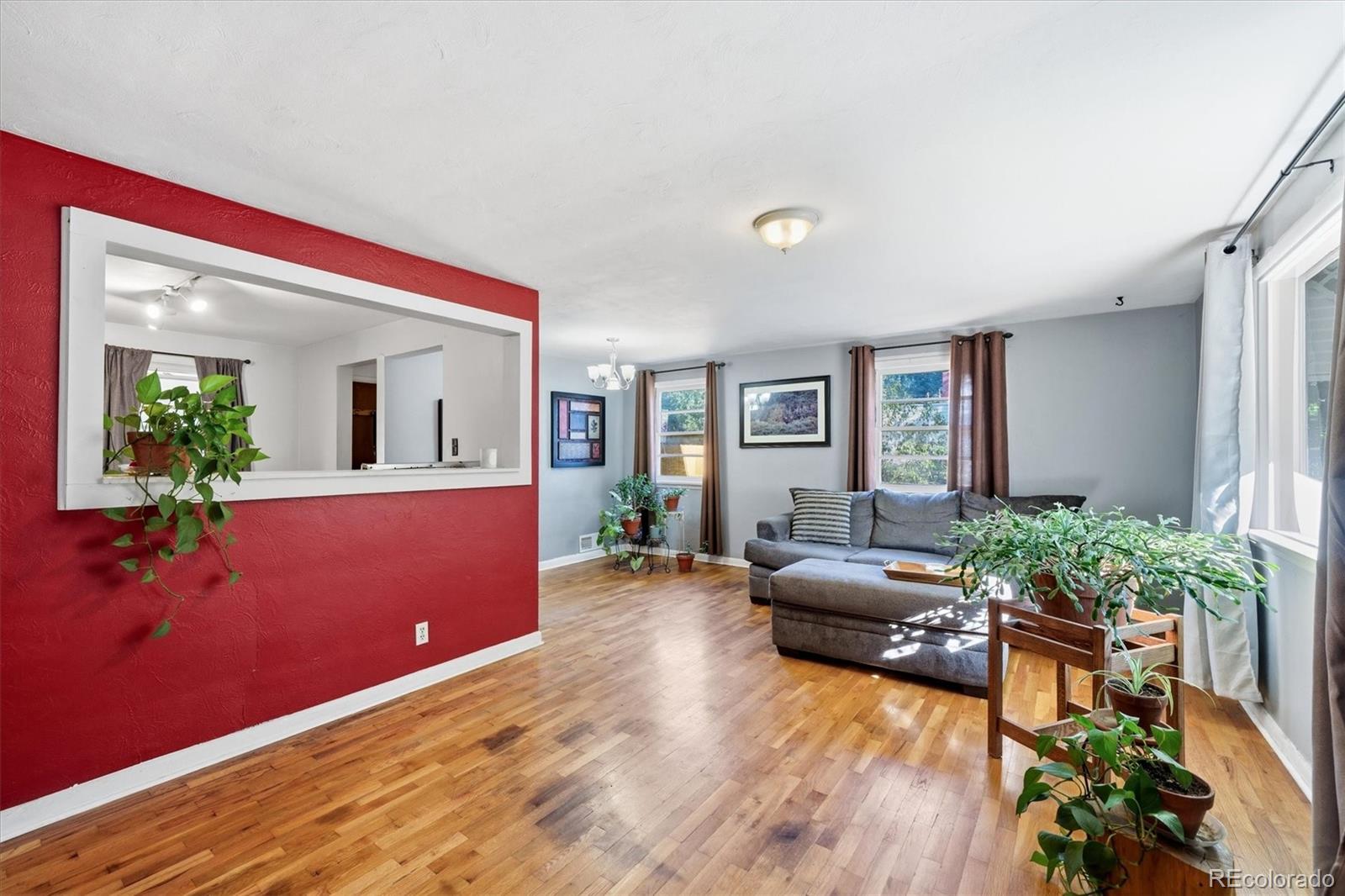 195 Perry St, Denver, CO 80219 photo