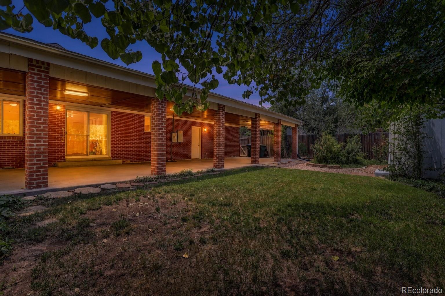 343 Melody Dr, Northglenn, CO 80260 photo