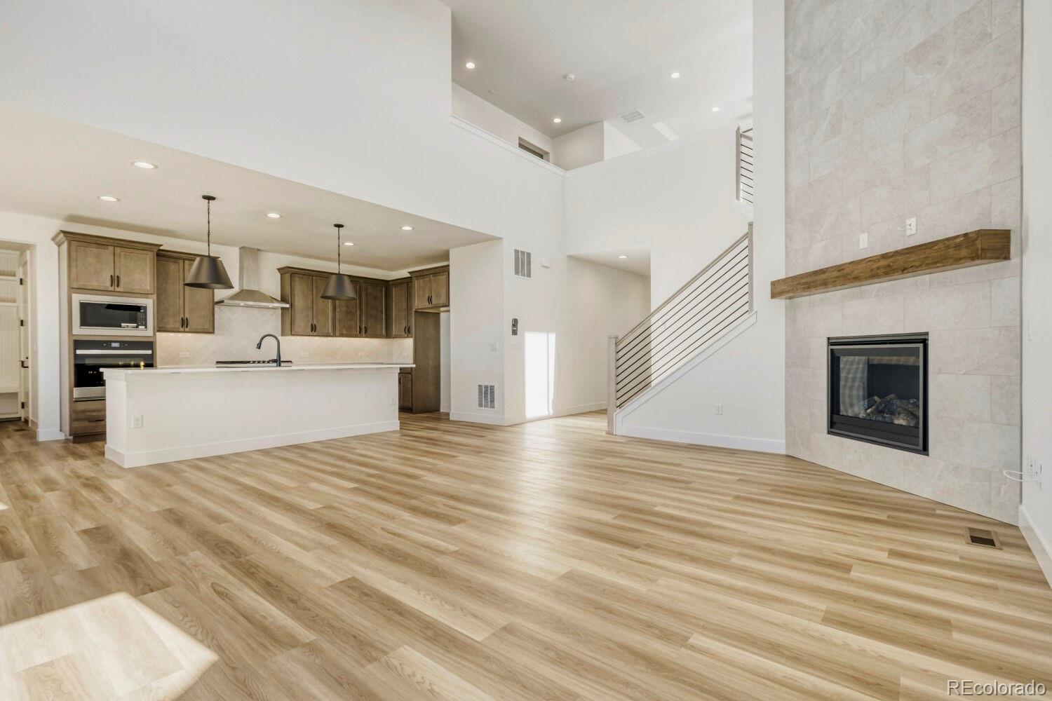 8734 San Diego Way, Colorado Springs, CO 80908 photo