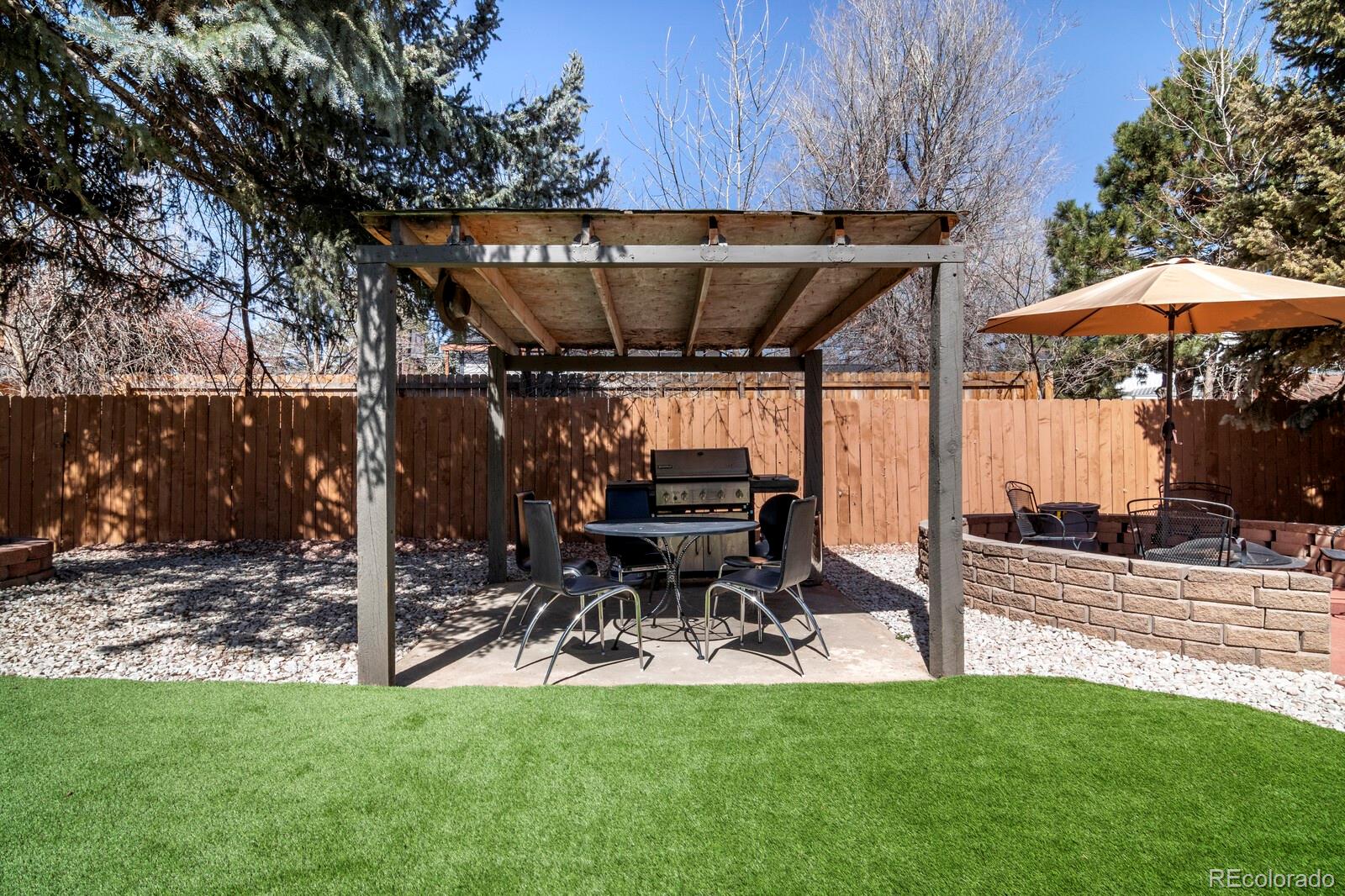 1065 Modred St, Lafayette, CO 80026 photo
