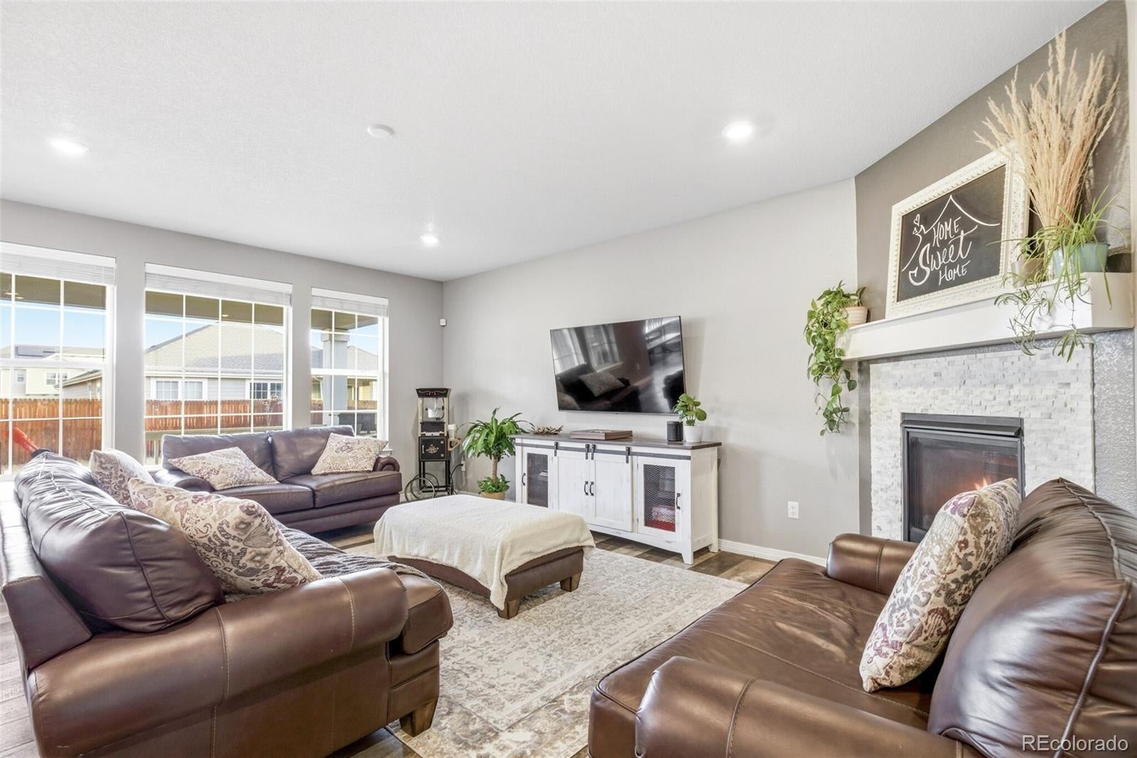 2763 E 161 Pl, Thornton, CO 80602 photo