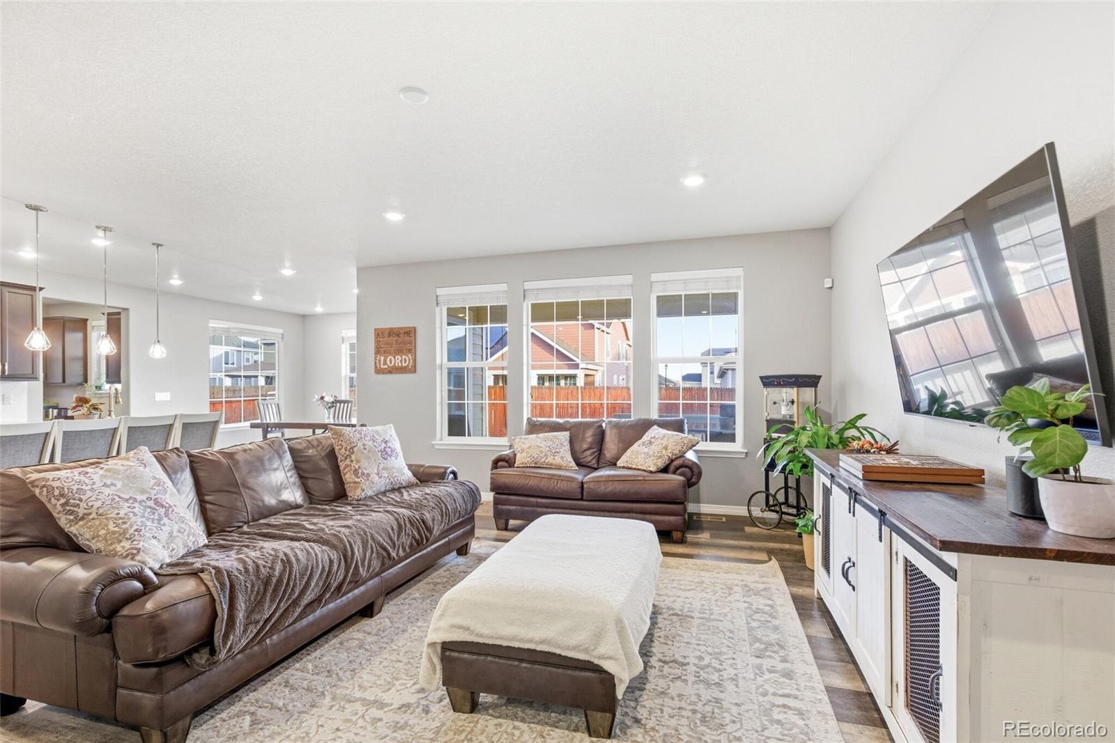 2763 E 161 Pl, Thornton, CO 80602 photo