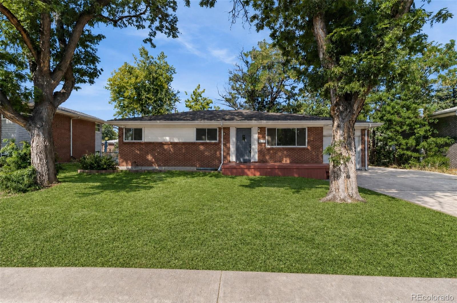 6085 Parfet St, Arvada, CO 80004 photo