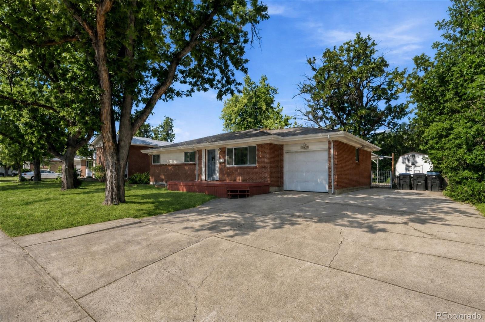 6085 Parfet St, Arvada, CO 80004 photo