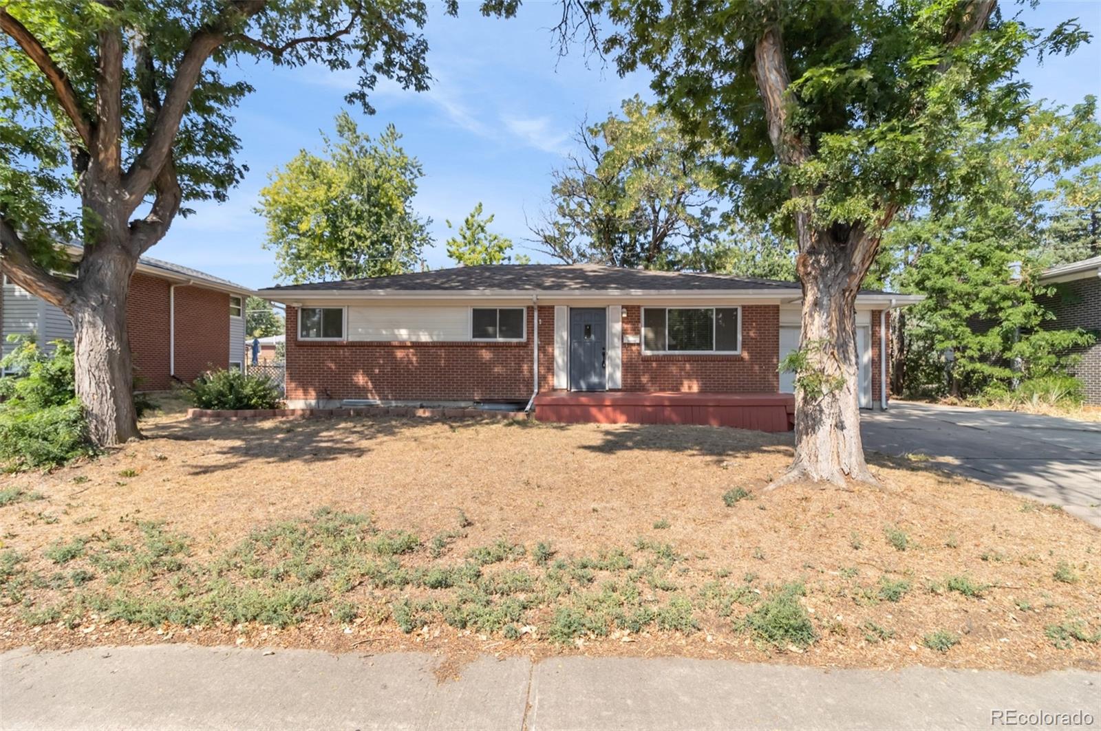 6085 Parfet St, Arvada, CO 80004 photo
