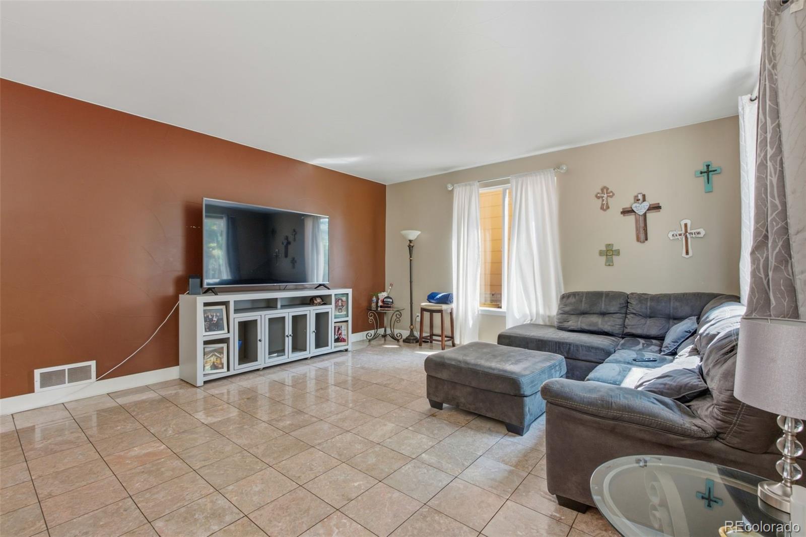 9618 E 113 Ave, Henderson, CO 80640 photo