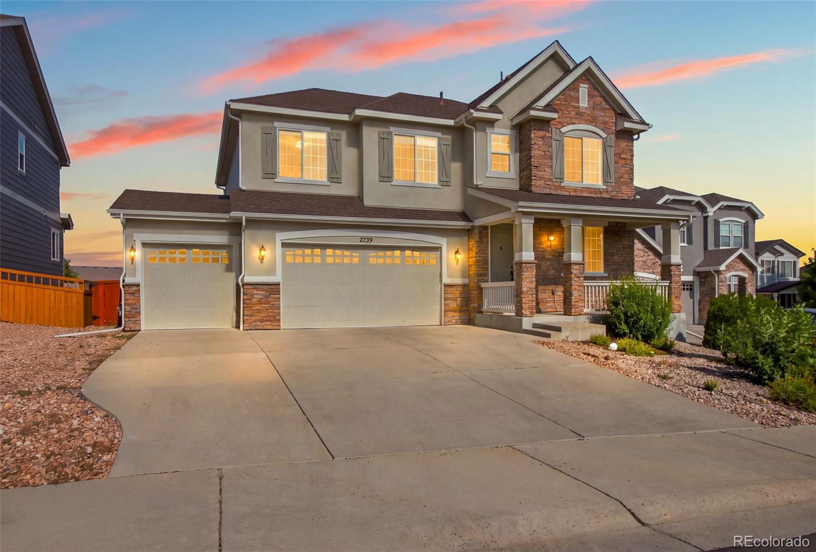 2739 Badlands Ct, Castle Rock, CO 80109 photo