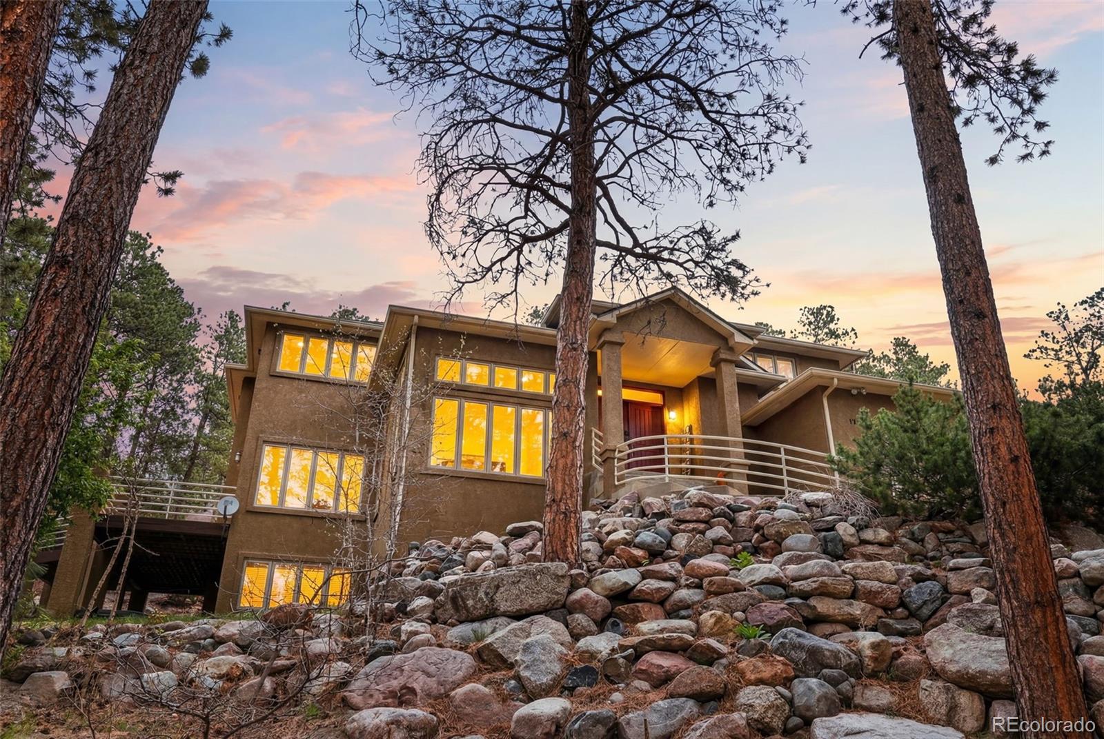 17340 Caribou Dr, Monument, CO 80132