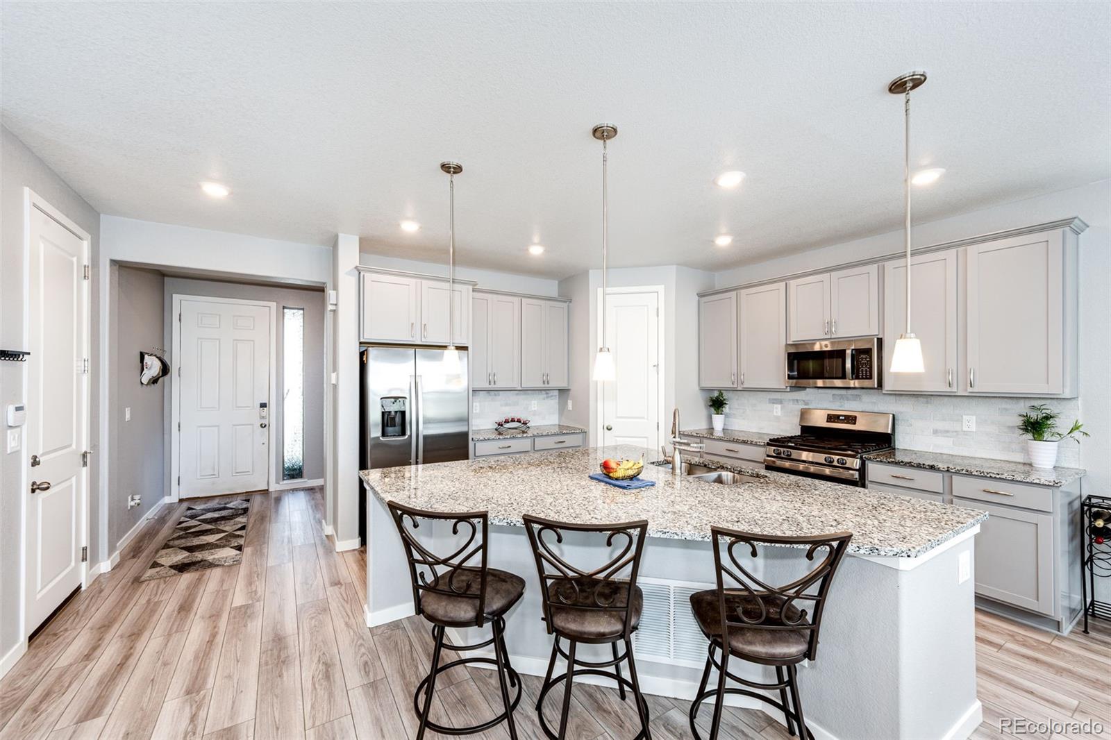 8424 Bijou Creek Ave, Littleton, CO 80125 photo