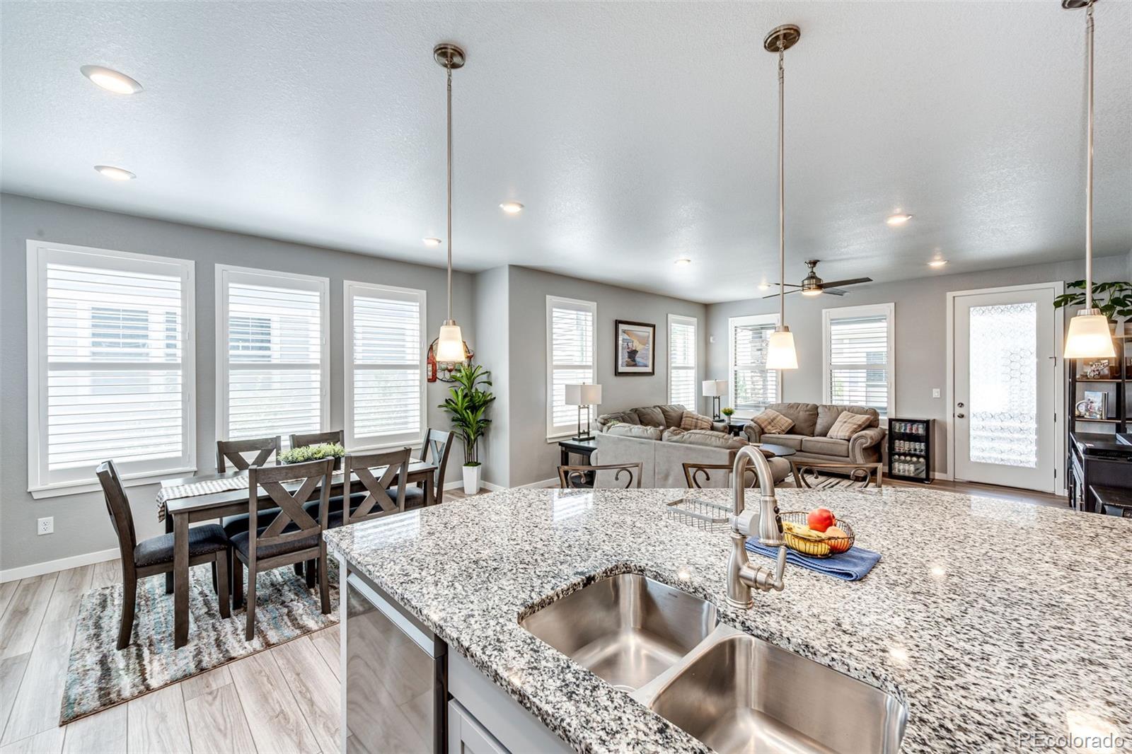 8424 Bijou Creek Ave, Littleton, CO 80125 photo