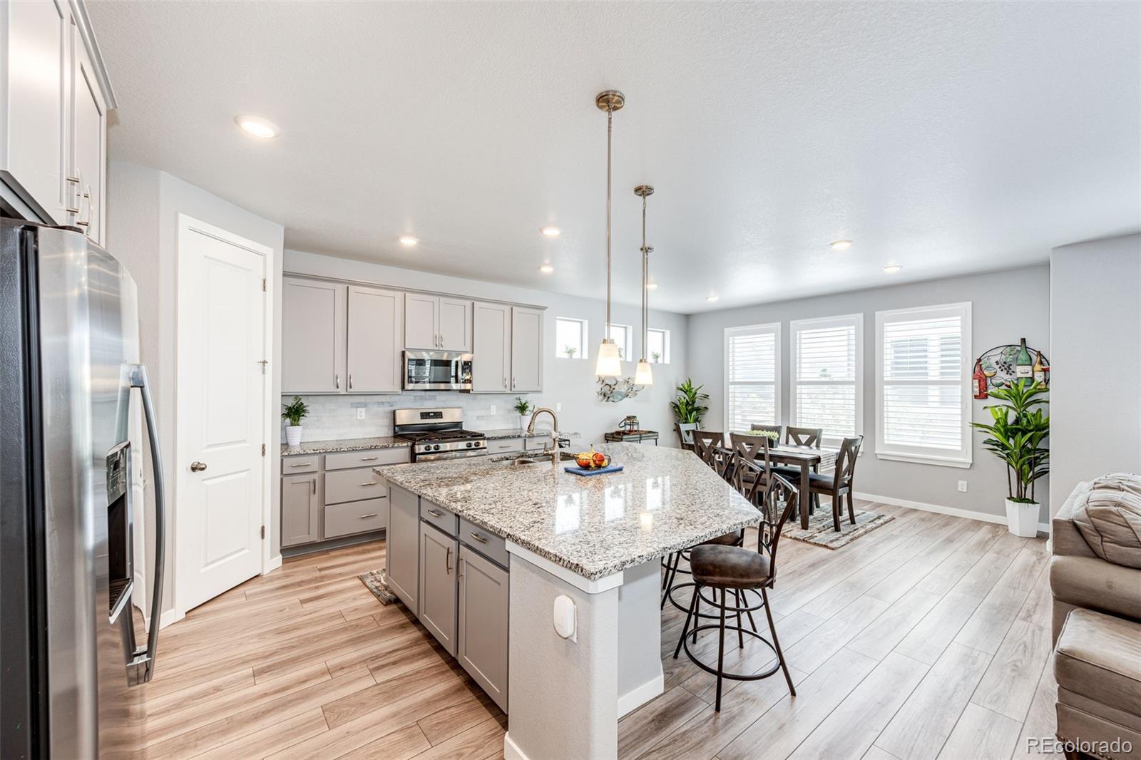 8424 Bijou Creek Ave, Littleton, CO 80125 photo
