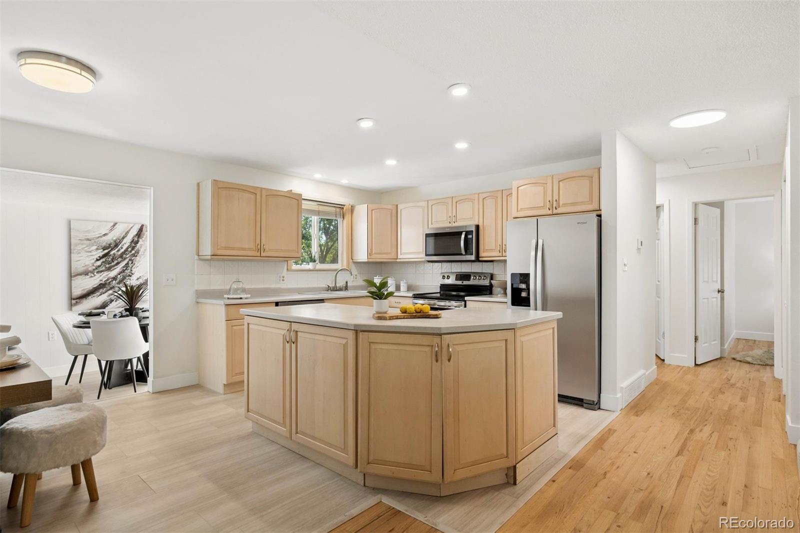 2102 S Brentwood St, Lakewood, CO 80227 photo