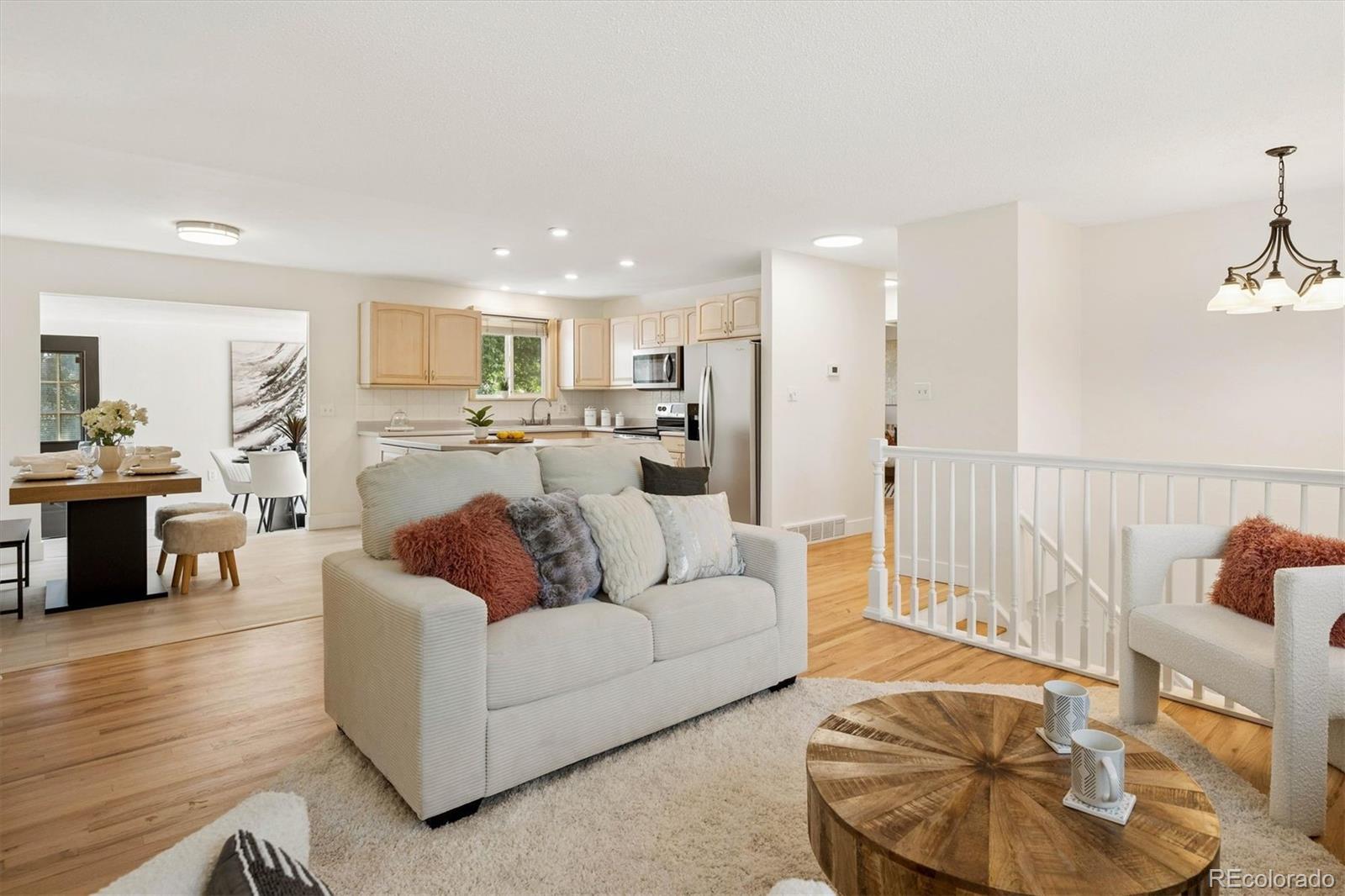 2102 S Brentwood St, Lakewood, CO 80227 photo