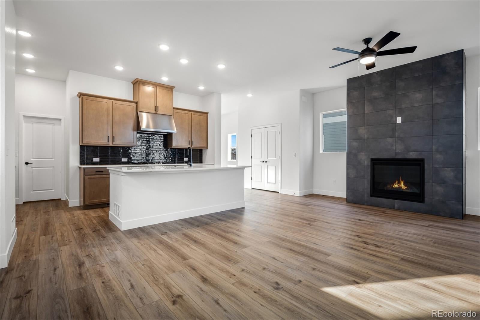 8916 Wolf Valley Dr, Colorado Springs, CO 80924 photo