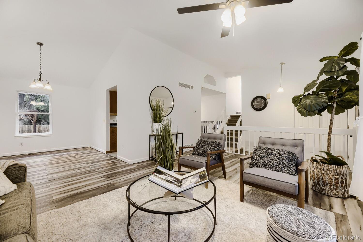 554 S Kittredge Way, Aurora, CO 80017 photo