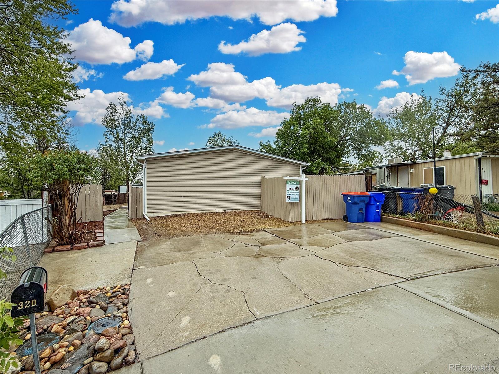 320 Glen Ayre St, Dacono, CO 80514 photo