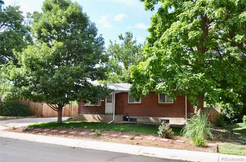 Single Family Residence in Englewood CO 1075 W Princeton Place.jpg