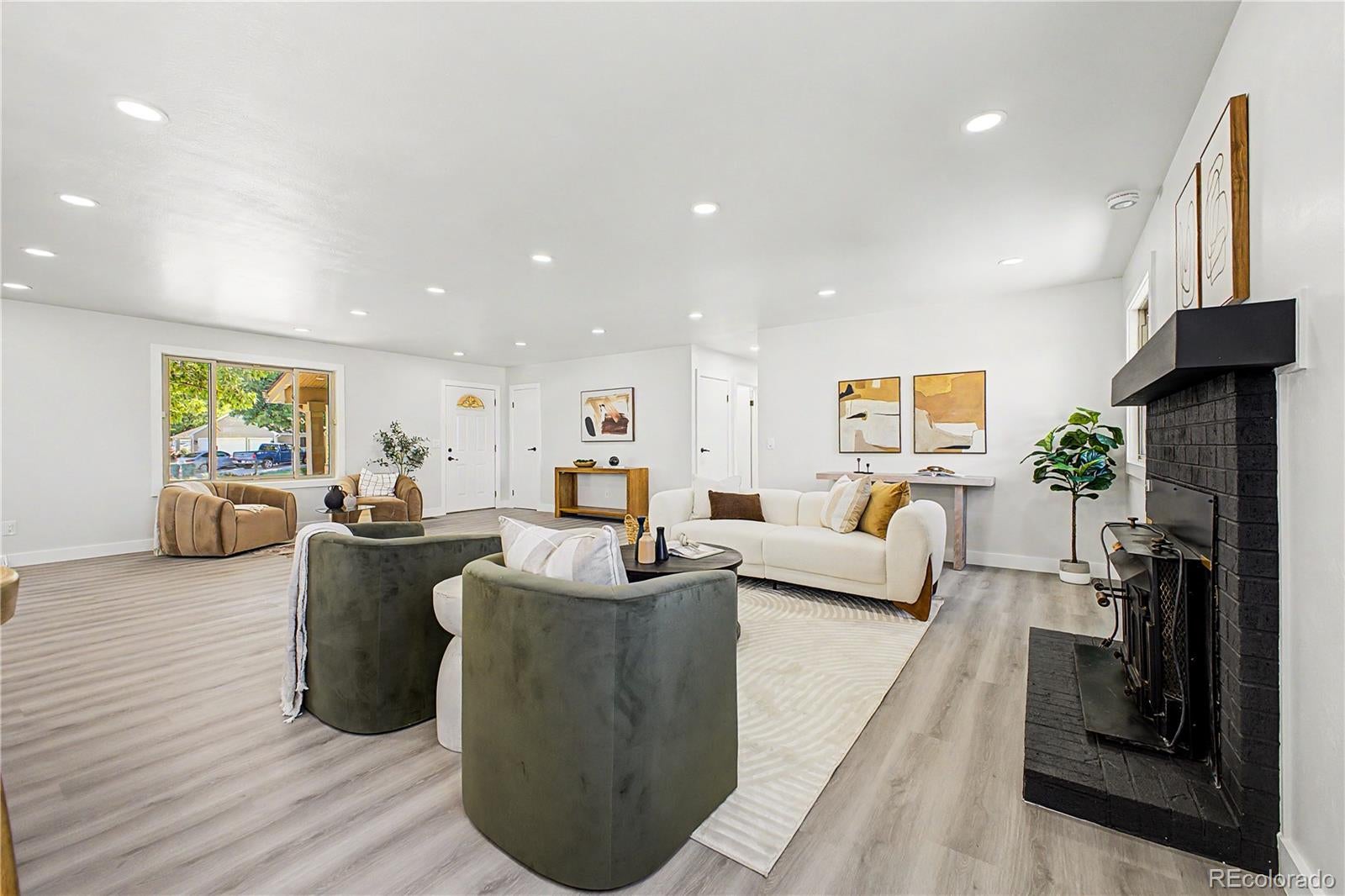 4313 S Dillon St, Aurora, CO 80015 photo
