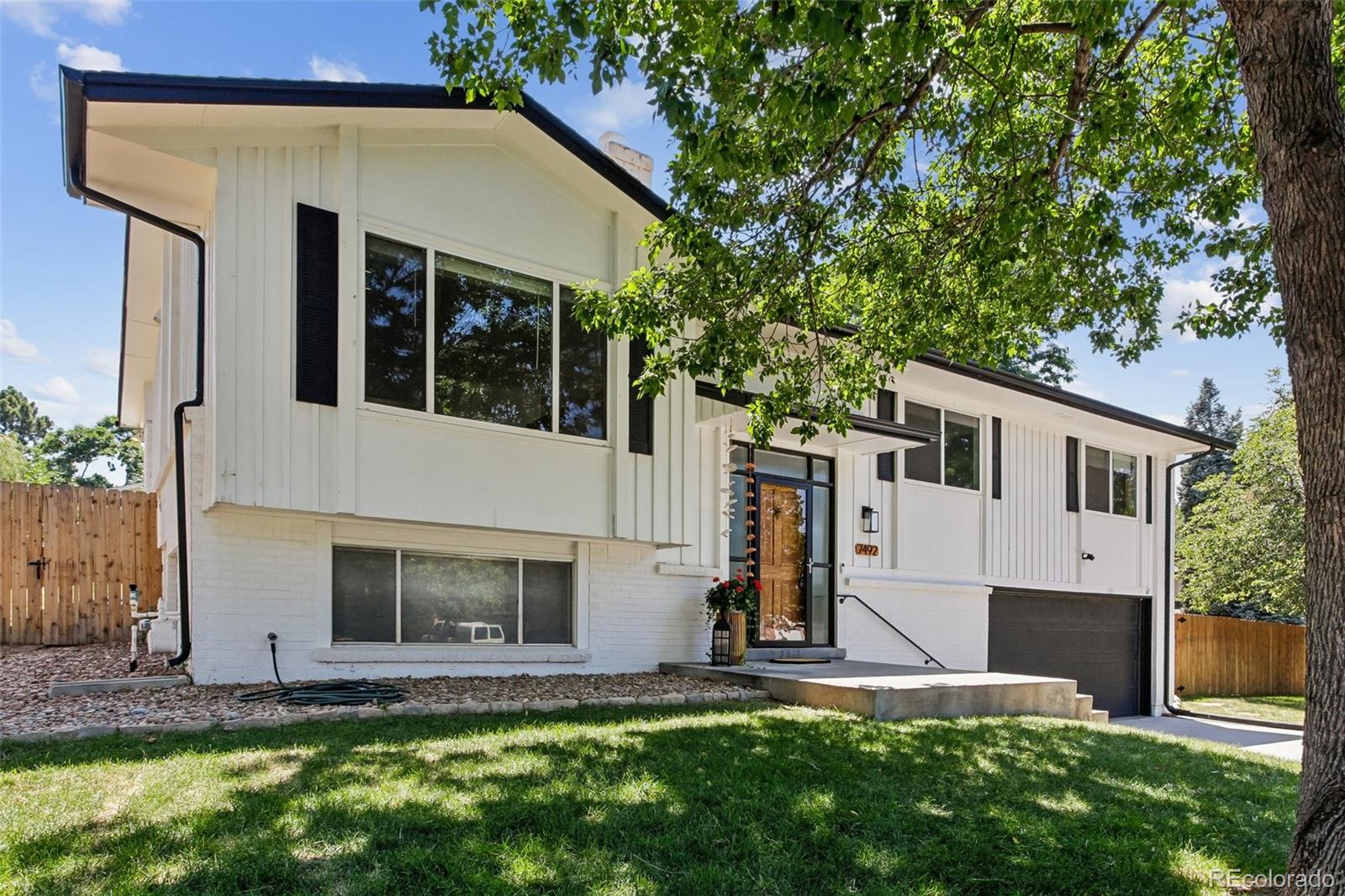 7492 E Bates Dr, Denver, CO 80231 photo