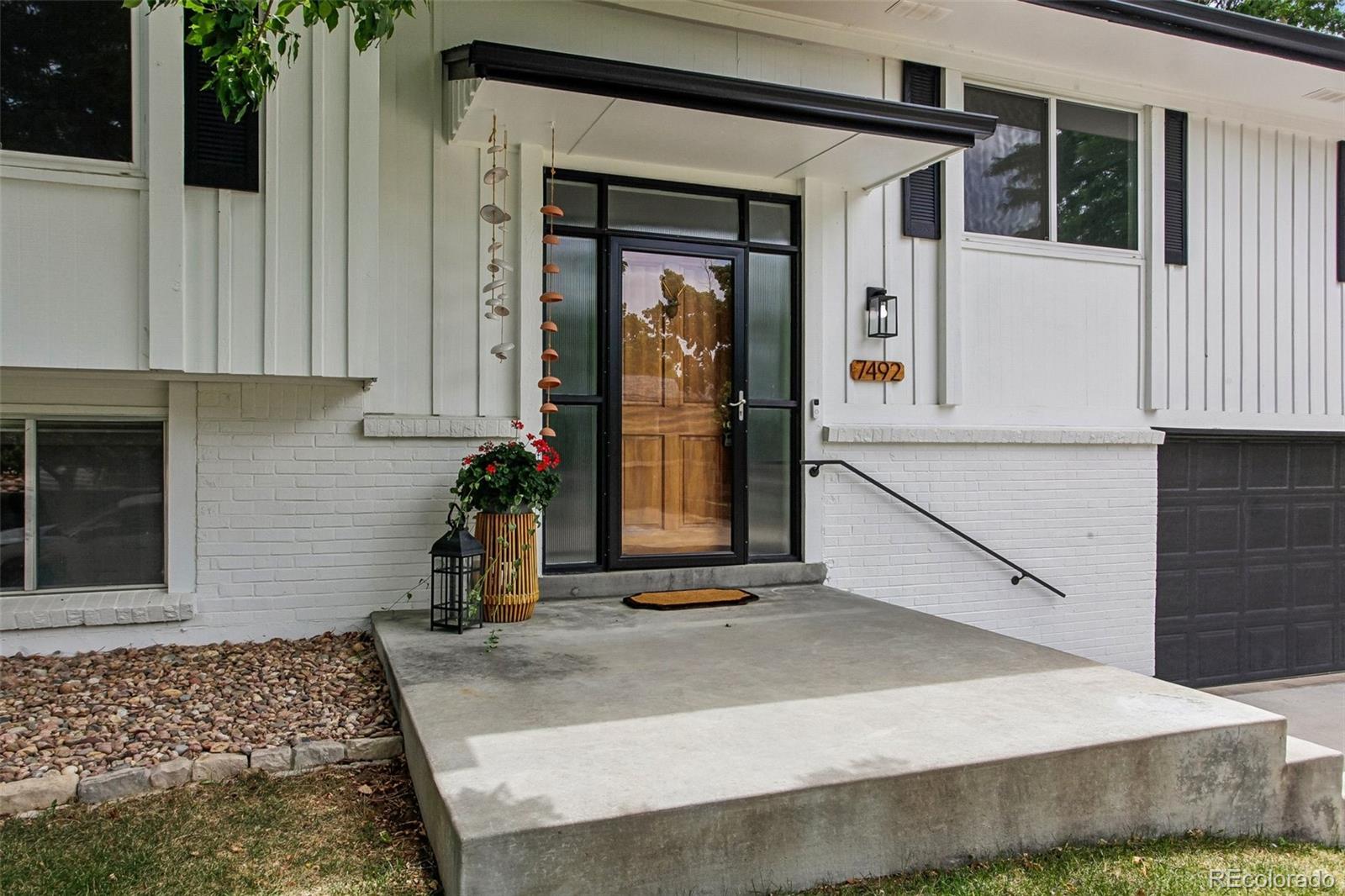 7492 E Bates Dr, Denver, CO 80231 photo