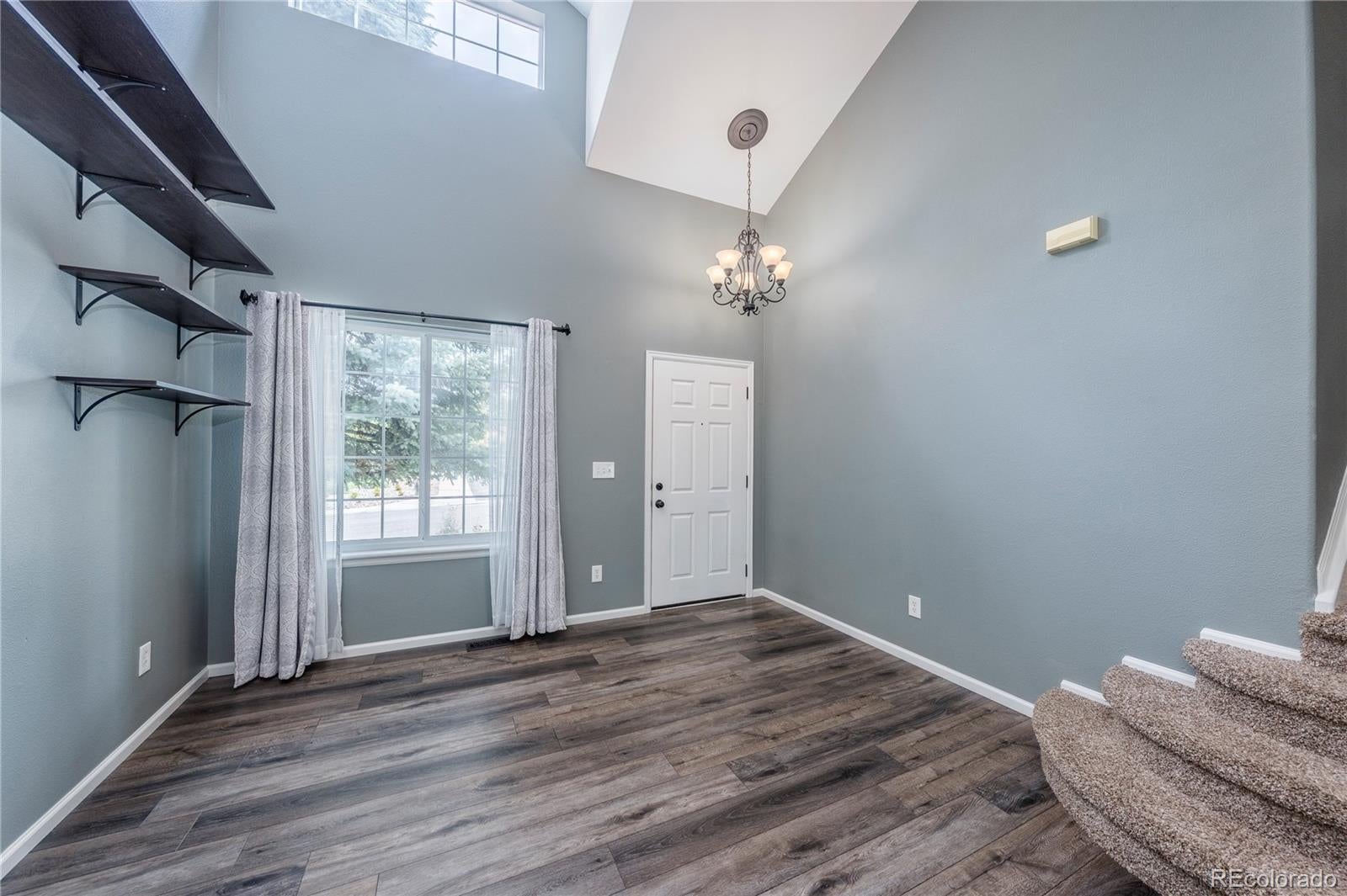 5519 S Versailles St, Aurora, CO 80015 photo