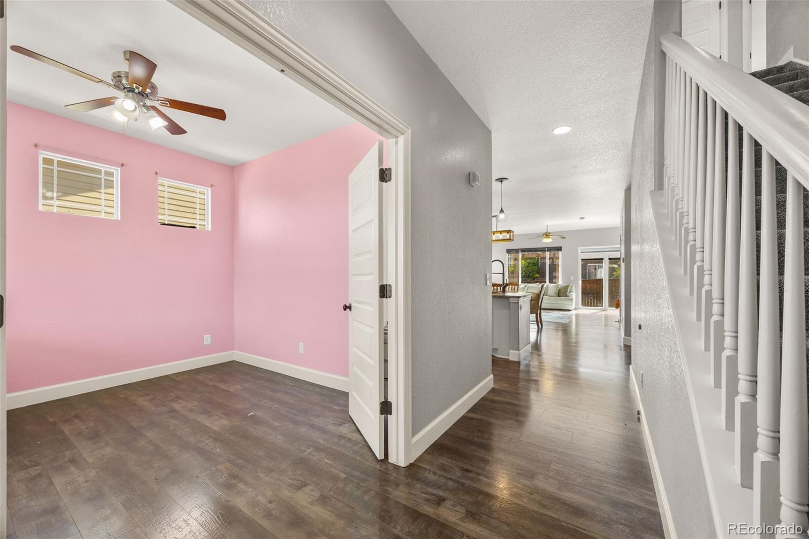 484 N Jamestown Way, Aurora, CO 80018 photo